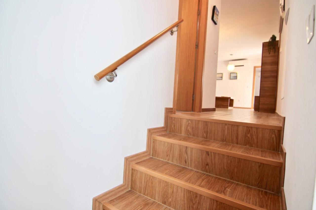 Apartamento Confortable Junto Al Mercado Cádiz Eksteriør billede